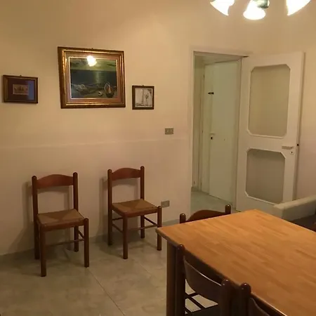 Petrelli Apartment