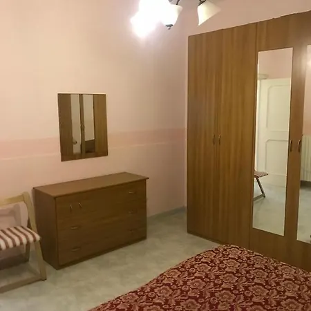 Petrelli Apartment *